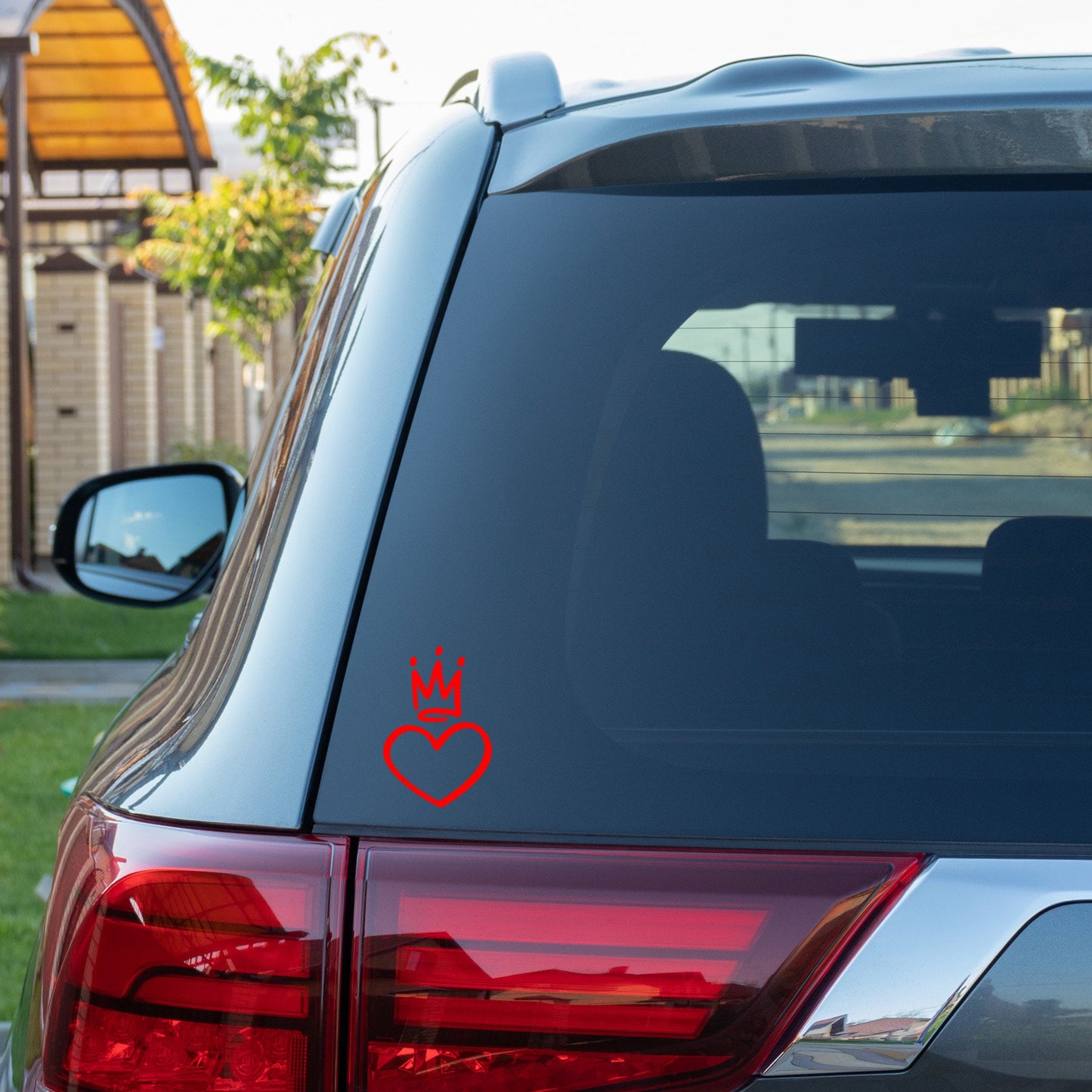 Heart And Crown | Waterproof Vinyl Decal Sticker