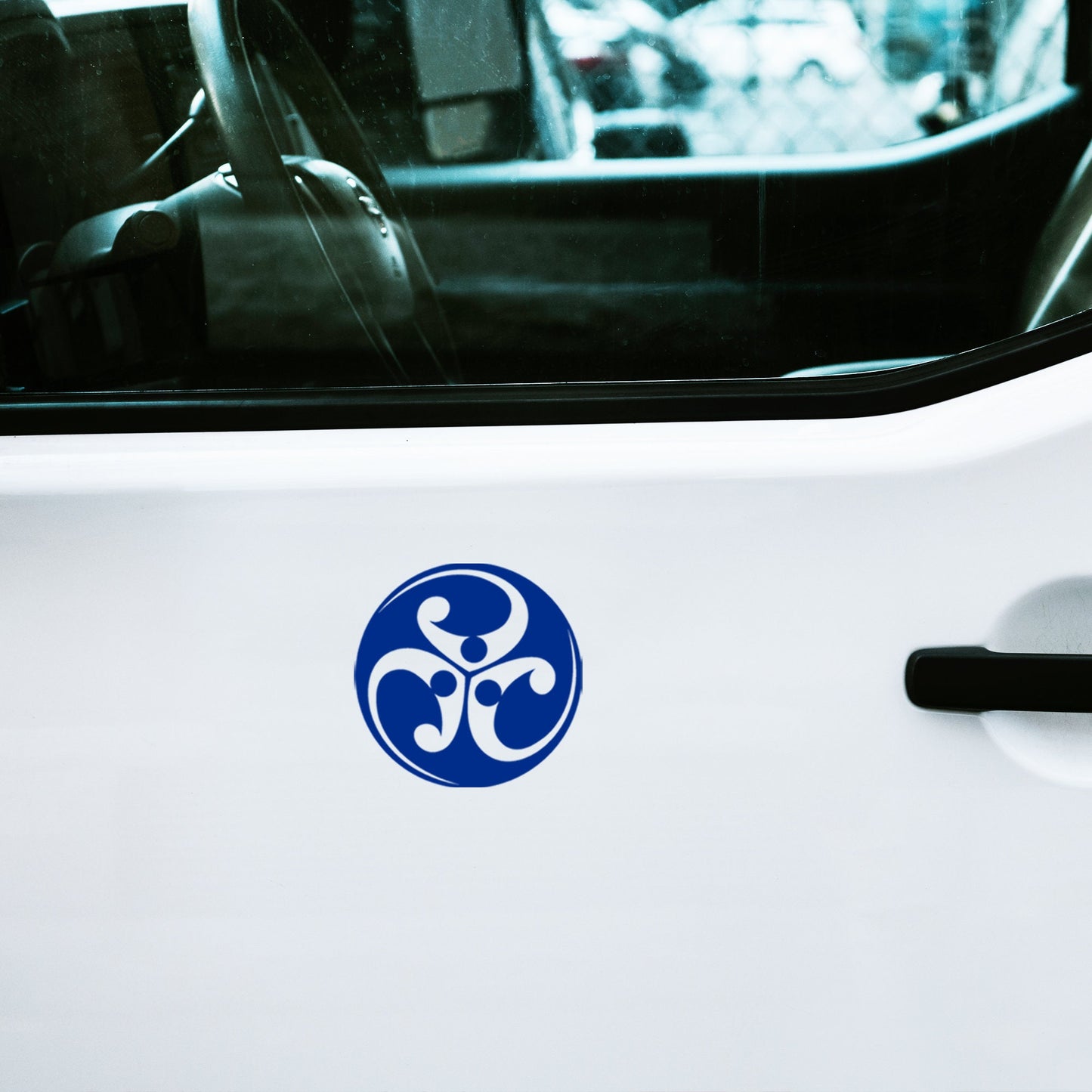 Celtic Shield Knot Viking Pagan Symbol | Waterproof Vinyl Decal Sticker | 10cm
